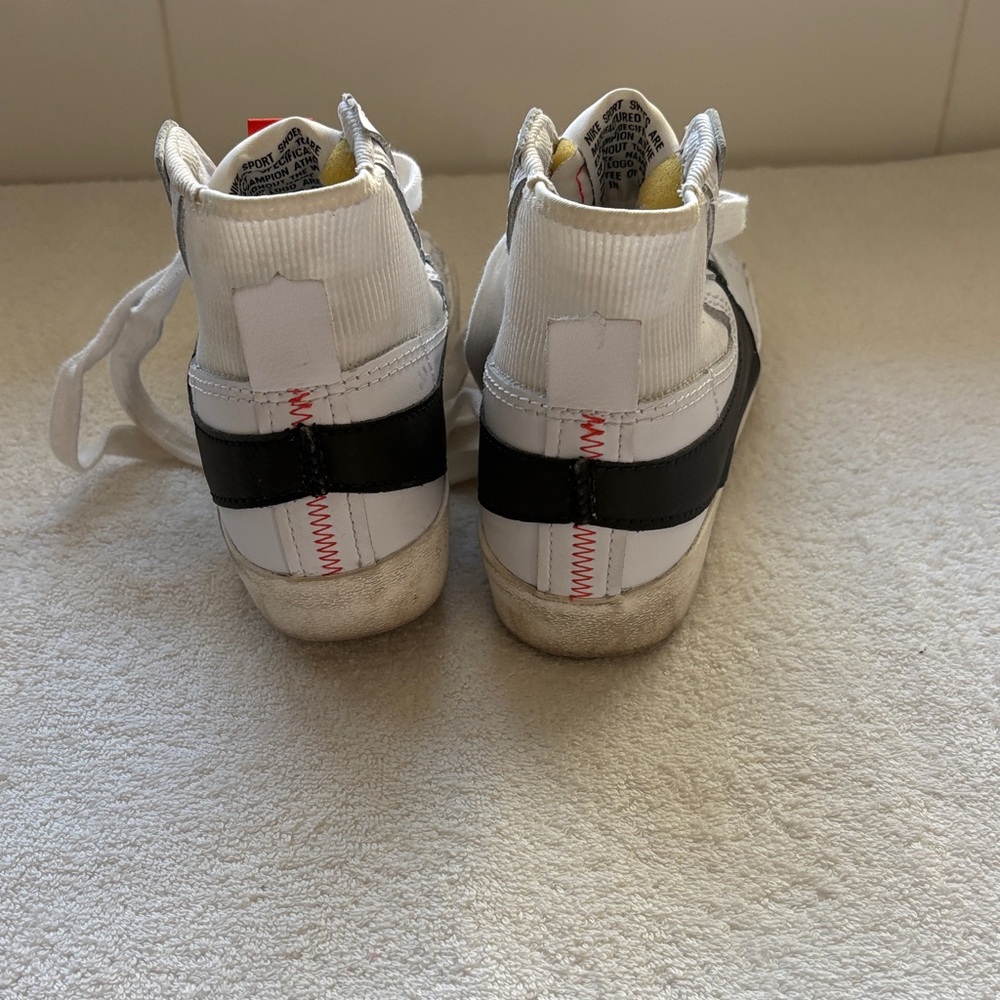Nike Wmns Blazer Mid ‘77 Jumbo Swoosh White Black DQ1471-100 s 8.5 - Picture 5 of 11
